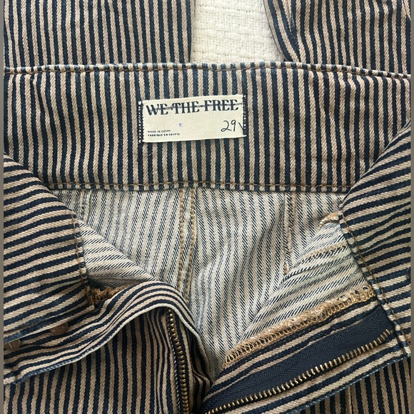 We The Free Jayce Flare Jean - Railroad Pinstripe - Picture 1 of 8